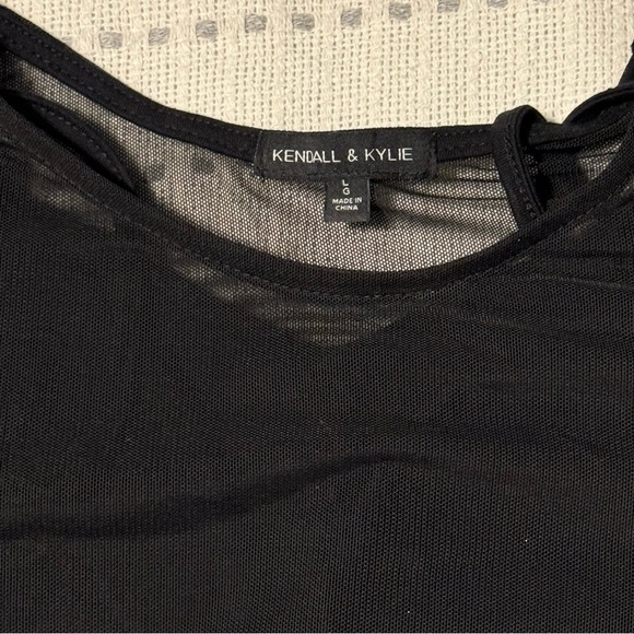 KENDALL & KYLIE sheer crop top NWOT - Picture 3 of 4